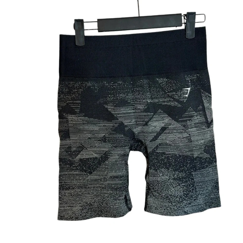 Gymshark Adapt Seamless Ombre Shorts